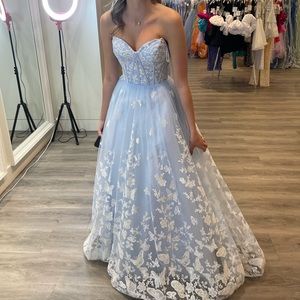 Sherri Hill Light Blue strapless prom dress